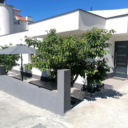 Apartments Ivano Split Eksteriør bilde